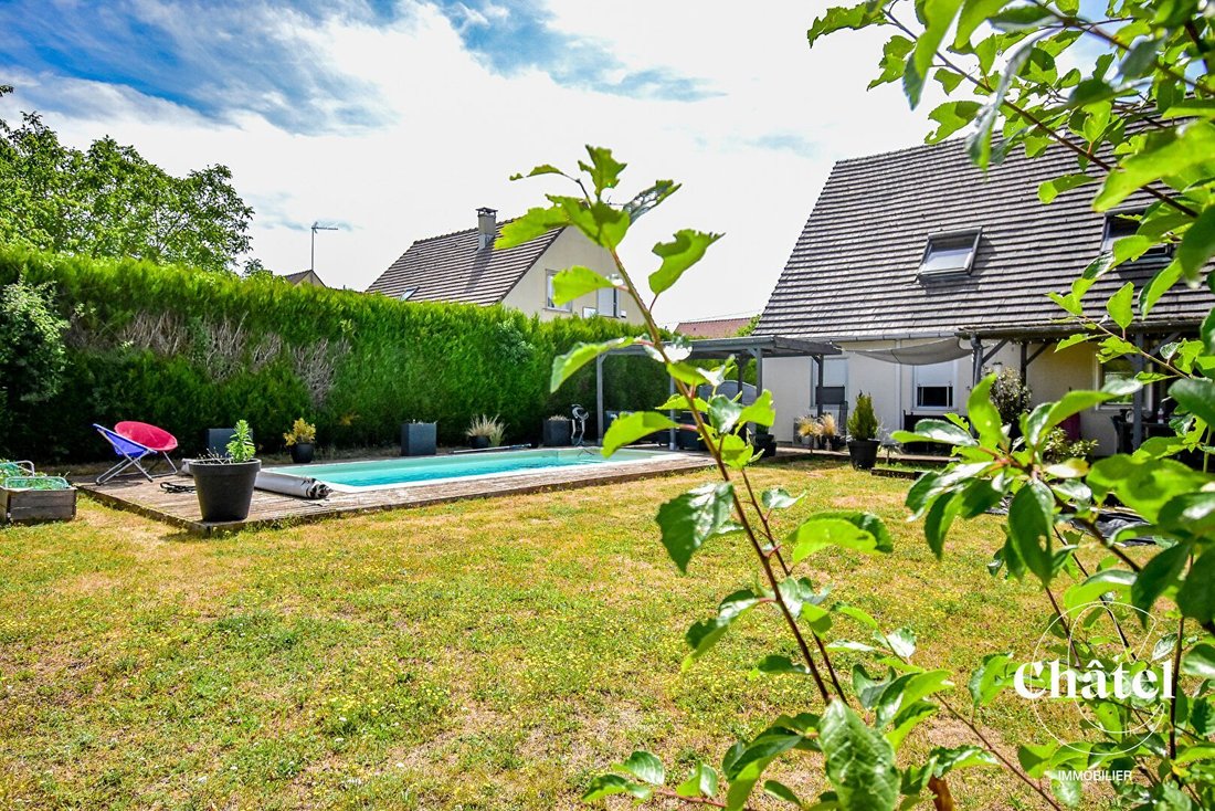 House in Senlis, Hauts-de-France, France 1 - 18363134
