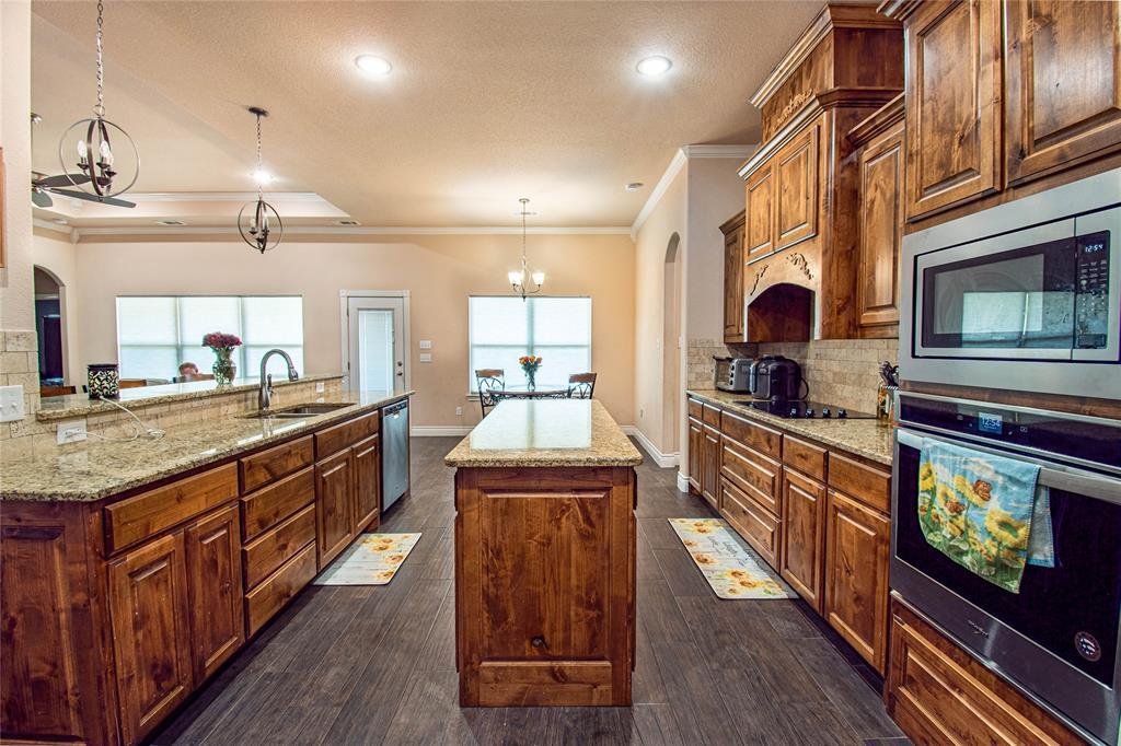 House in Weatherford, Texas, United States 5 - 18362666