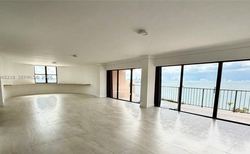 Condo in North Miami, Florida, United States 1