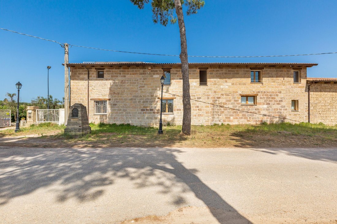 Farm Ranch in Presicce-Acquarica, Apulia, Italy 3 - 18362871