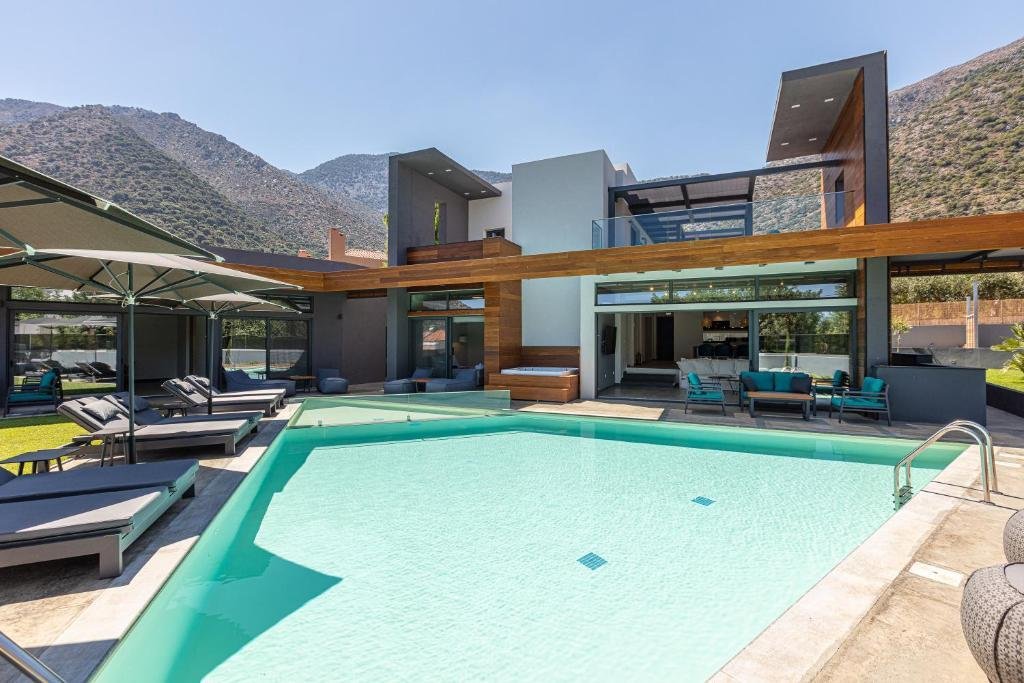 Villa in Crete, Greece 1 - 18363993