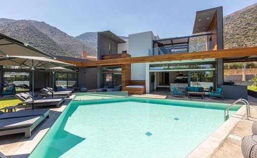 Villa in Crete, Greece 1