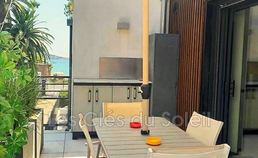 Apartment in Bandol, Provence-Alpes-Côte d'Azur, France 1