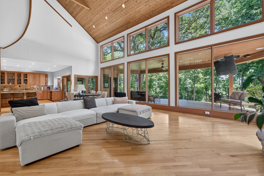 House in Campton Hills, Illinois, United States 3 - 18364022