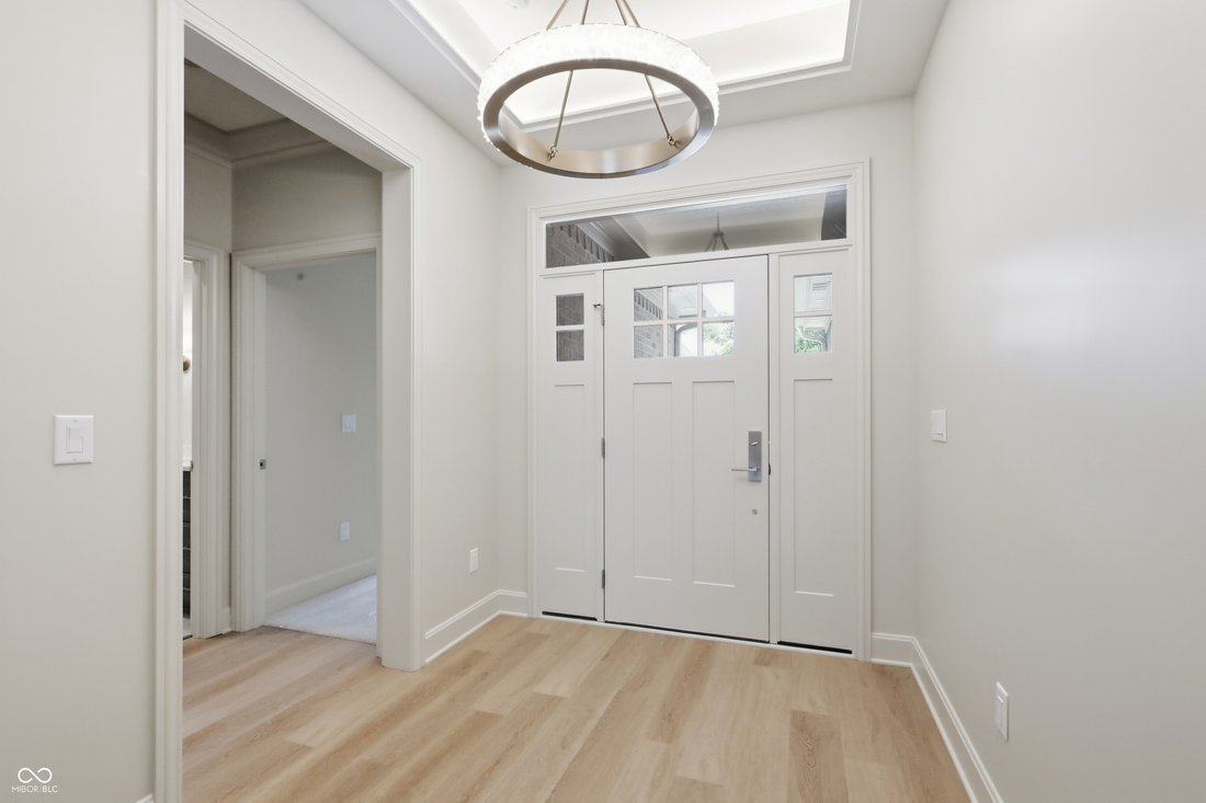 Condo in Greenwood, Indiana, United States 4 - 18366485
