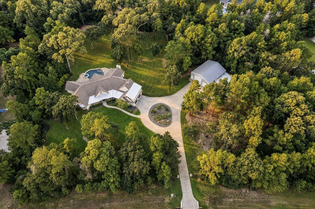 House in Plantersville, Texas, United States 3 - 18366685