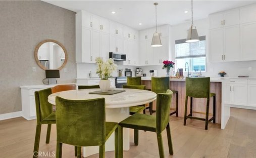 Townhouse in Huntington Beach, California, United States 1