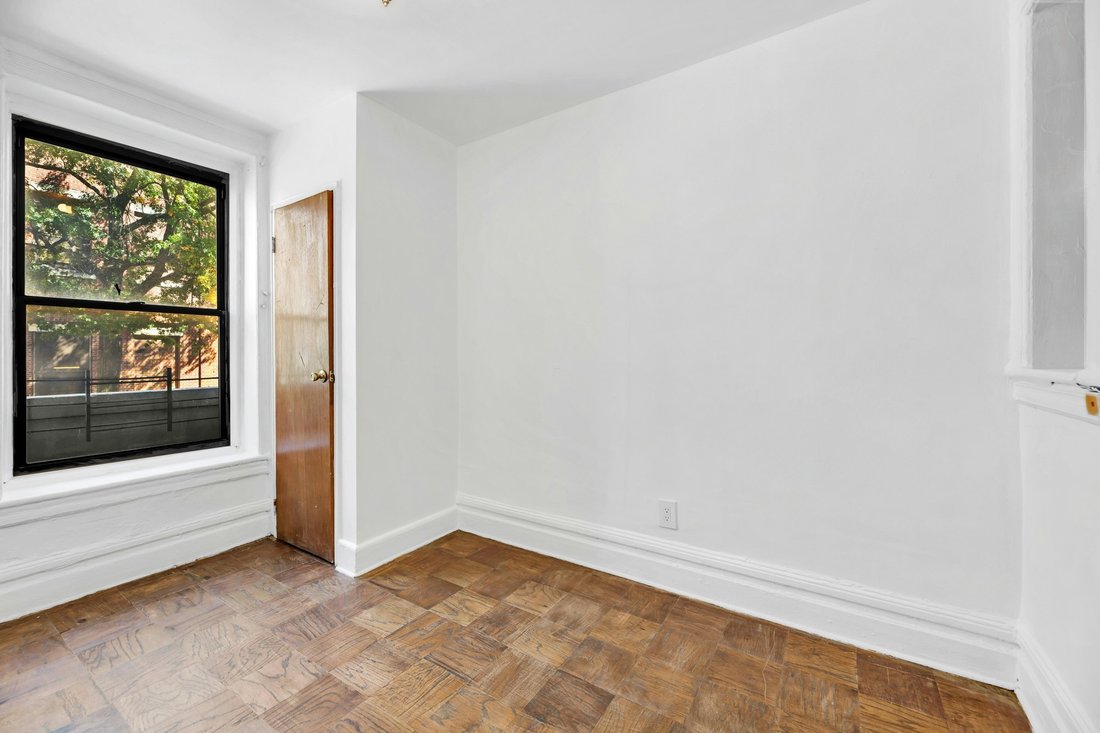 Co Op in New York, New York, United States 4 - 16747270