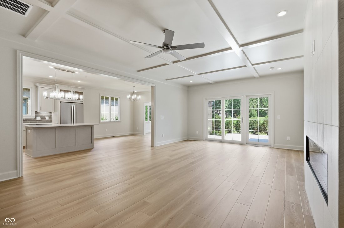 Condo in Greenwood, Indiana, United States 5 - 18366485