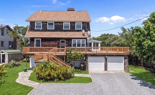 House in Miller Place, New York, United States 1