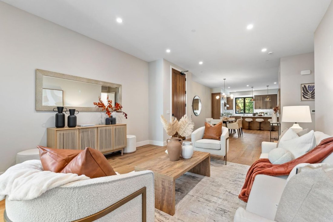 Condo in Mountain View, California, United States 1 - 18365997
