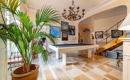 Apartment in Esplanade, Nimes, France 1