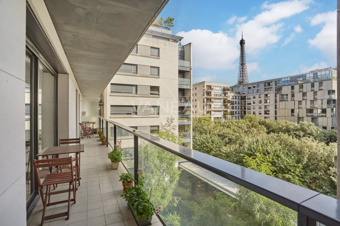 Apartment in Dupleix-Motte Picquet, Paris 15e Arrondissement, Paris 1 - 18363999