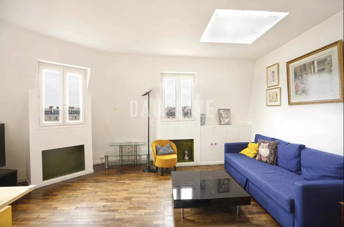 Apartment in Saint Philippe du Roule, Paris 8e Arrondissement, Paris 2 - 18282798