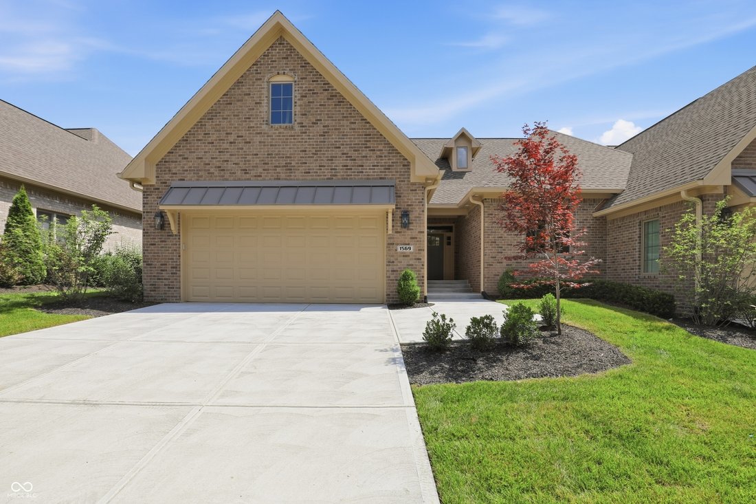 Condo in Greenwood, Indiana, United States 1 - 18366485