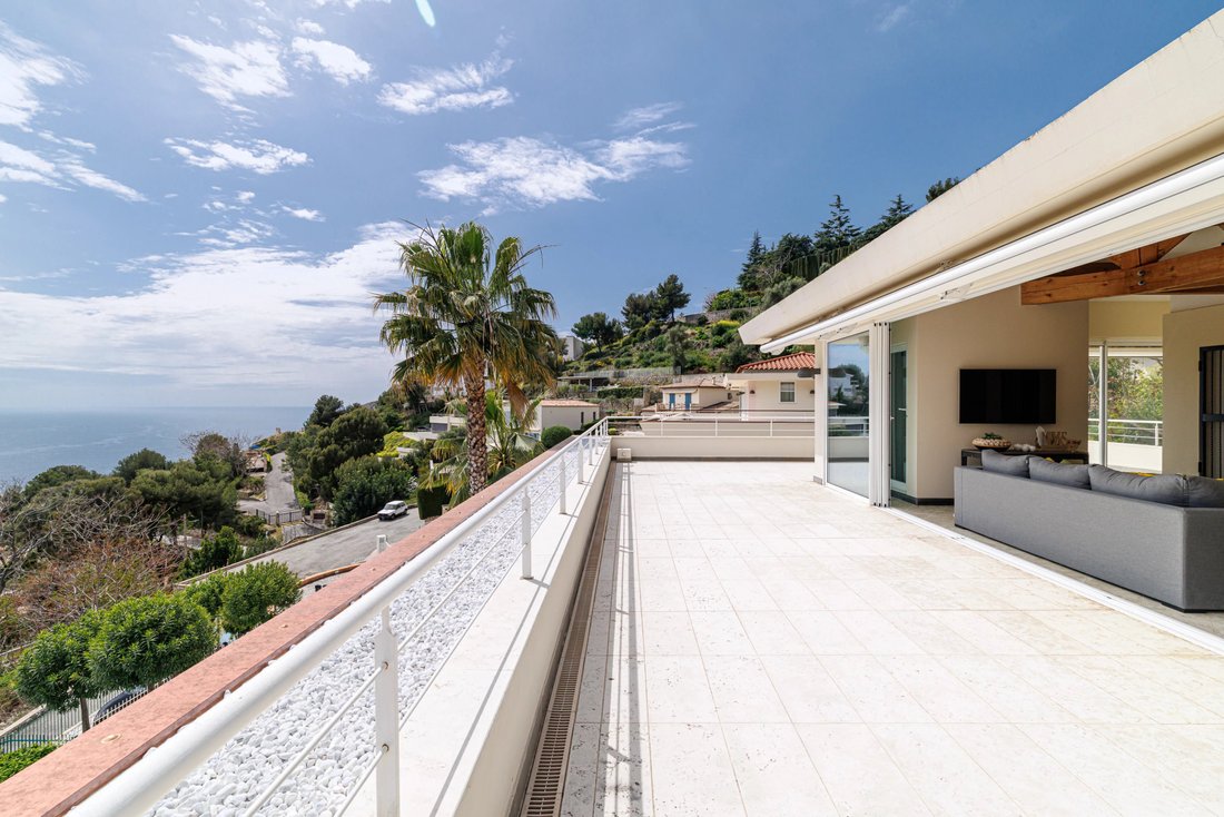 Villa in Èze, Provence-Alpes-Côte d'Azur, France 5 - 18365079
