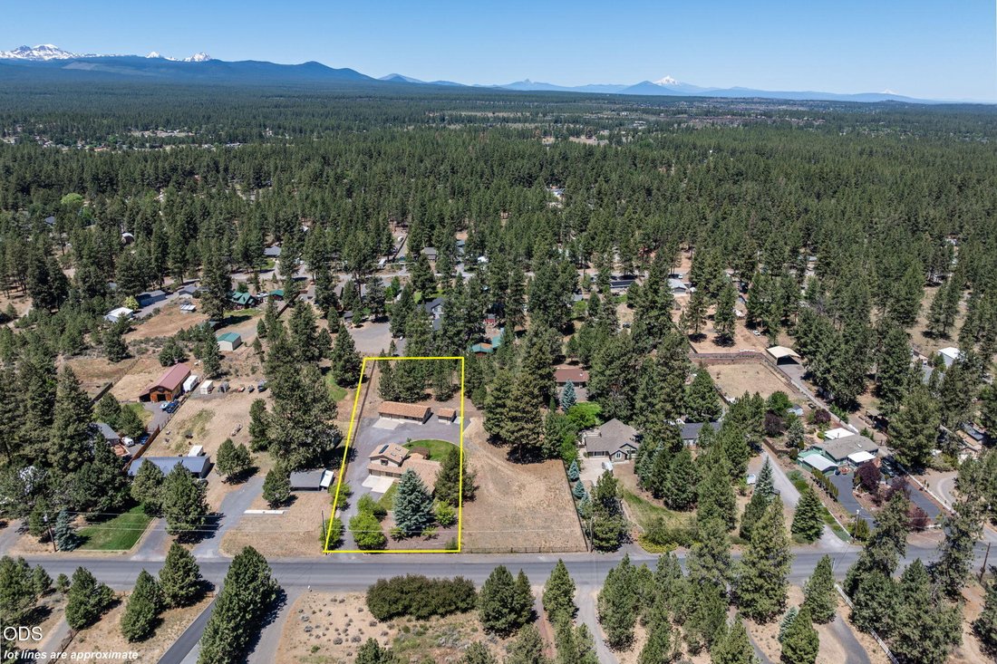 House in Bend, Oregon, United States 2 - 18365152