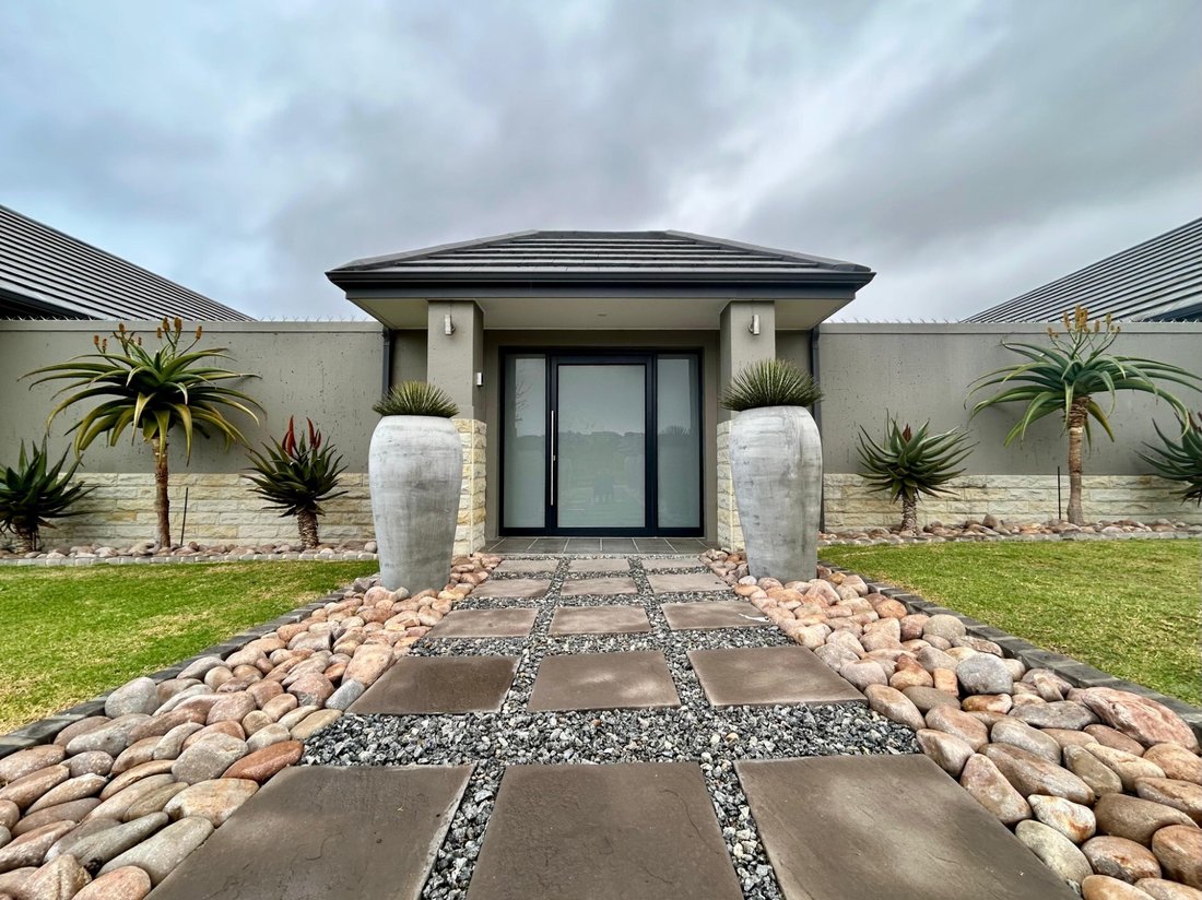 House in Vyf Brakke Fonteinen, Western Cape, South Africa 1 - 18366872