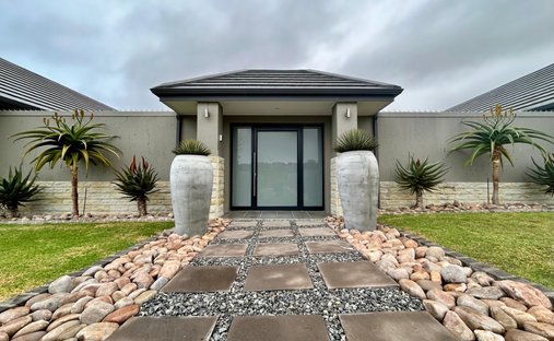 House in Mossel Bay, Western Cape, South Africa 1