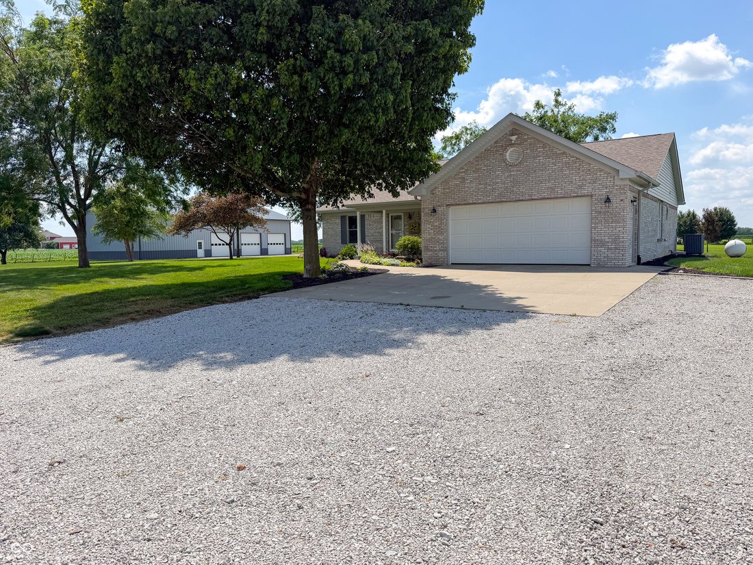 House in Jamestown, Indiana, United States 1 - 18365066