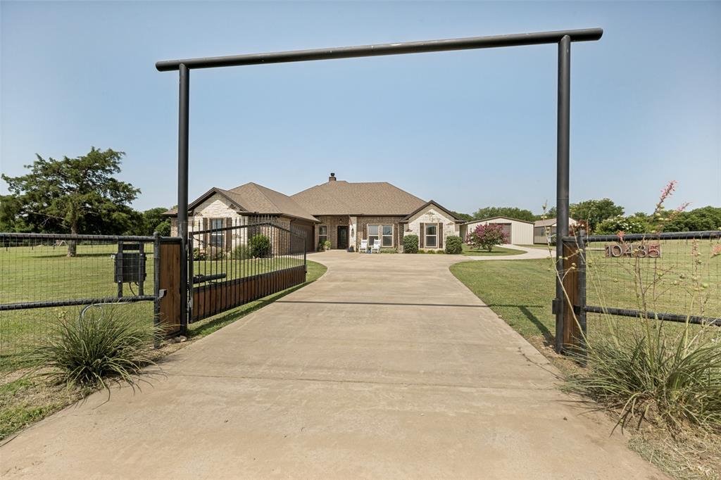House in Sanger, Texas, United States 1 - 18366731