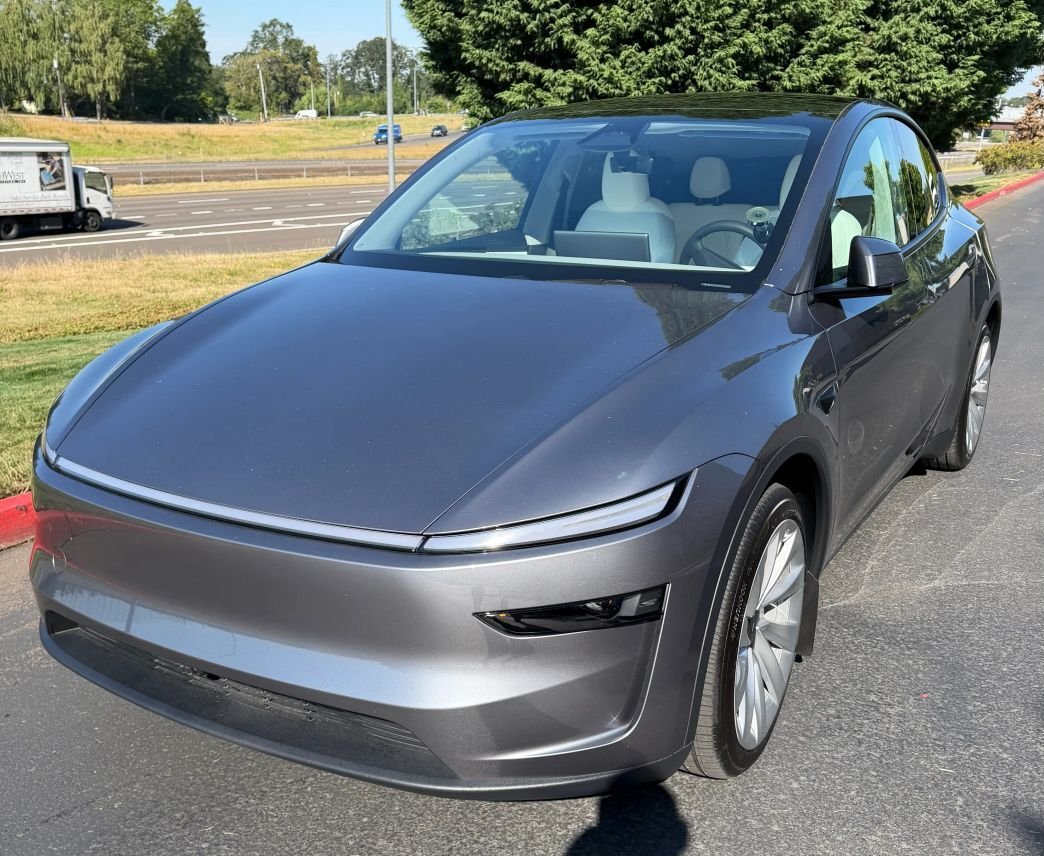 Suv in Hillsboro, OR, United States 2 - 17840411