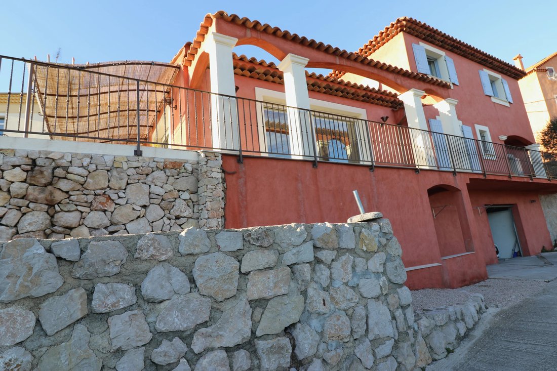 Villa in La Turbie, Provence-Alpes-Côte d'Azur, France 2 - 18365035
