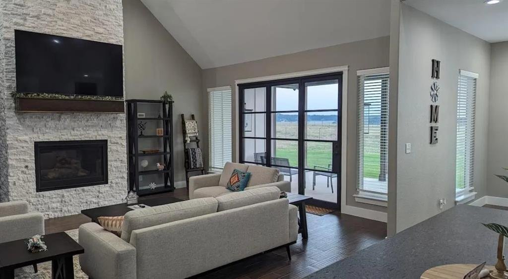 House in Paradise, Texas, United States 3 - 18366738