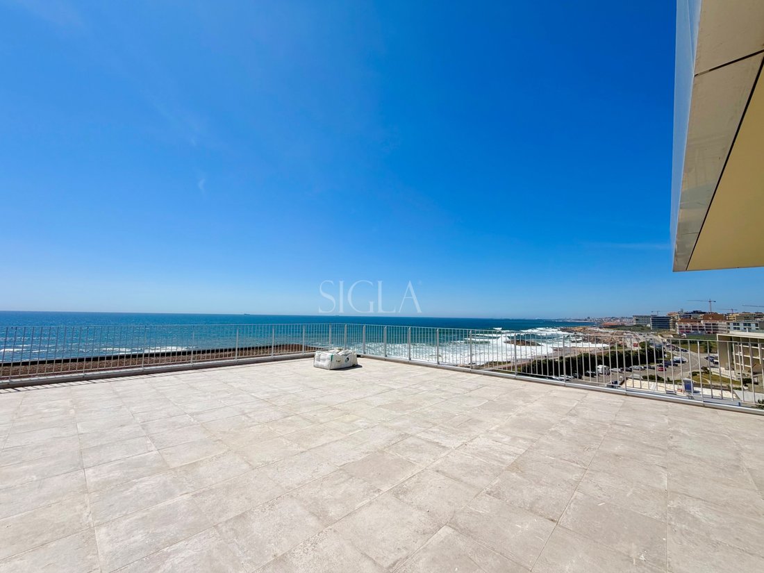 Apartment in Canidelo, Porto District, Portugal 1 - 17237292