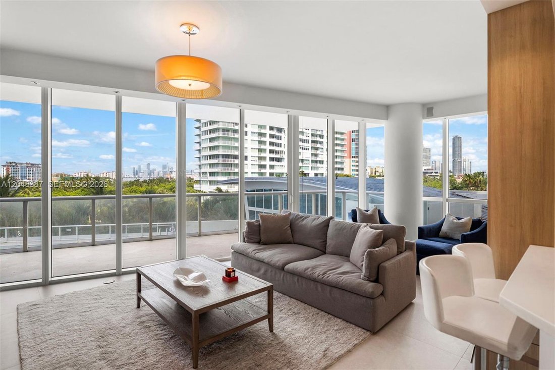 Condo in Miami Beach, Florida, United States 2 - 18367031
