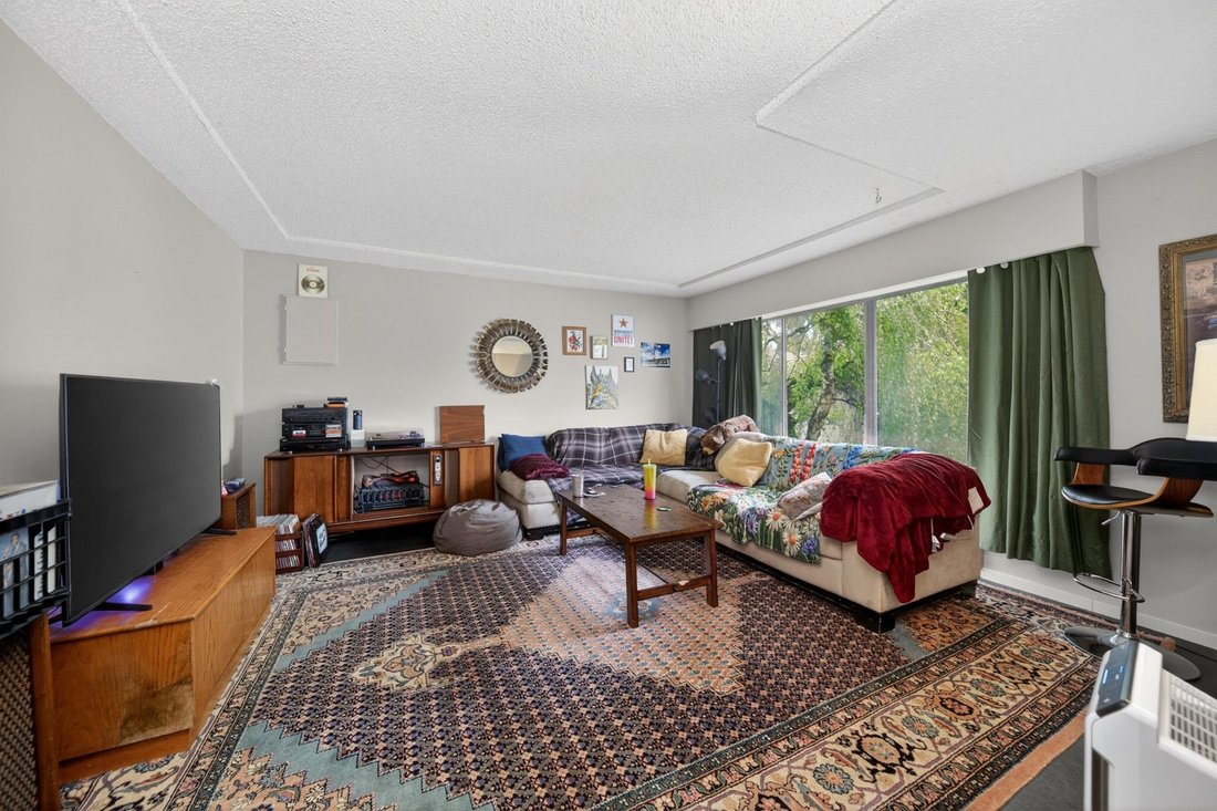 House in Vancouver, British Columbia, Canada 3 - 18369607
