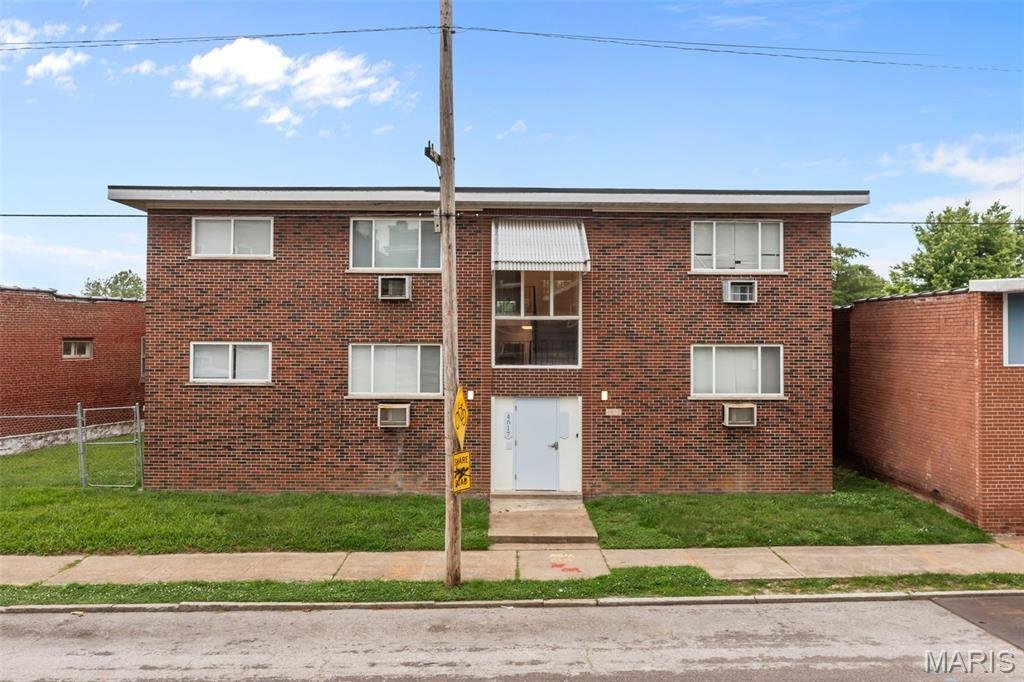 St. Louis, Missouri, United States 1 - 18366108