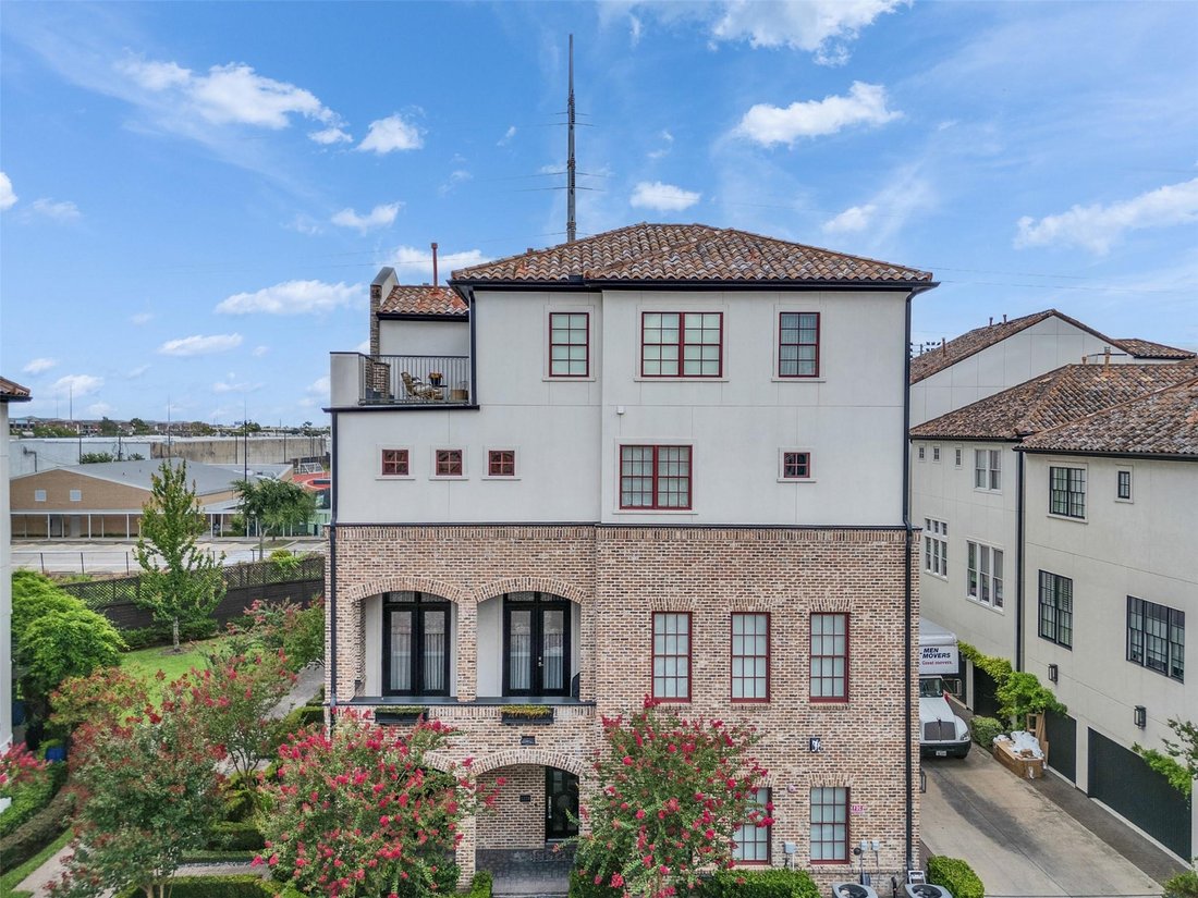 House in Houston, Texas, United States 5 - 18366620