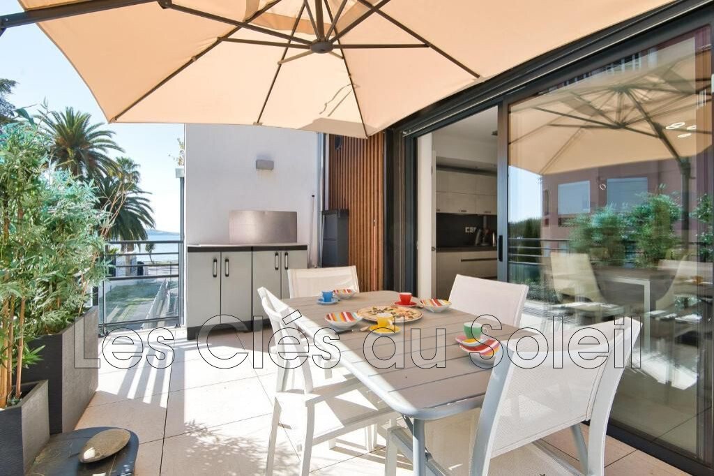 Apartment in Bandol, Provence-Alpes-Côte d'Azur, France 3 - 18363960