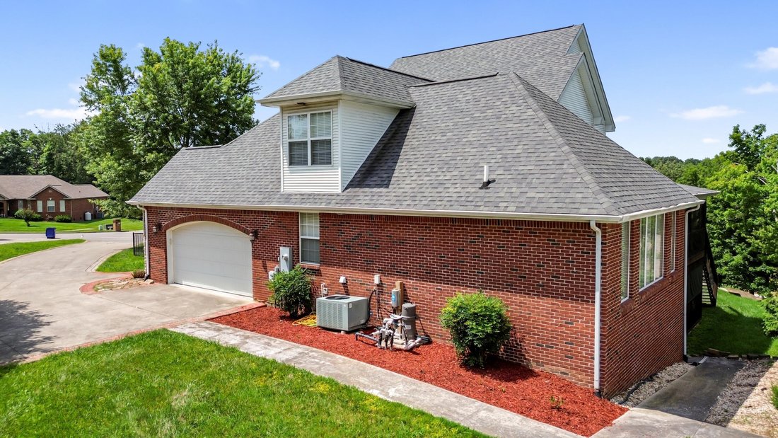 House in Somerset, Kentucky, United States 2 - 18365335
