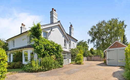 House in Lower Beeding, England 1
