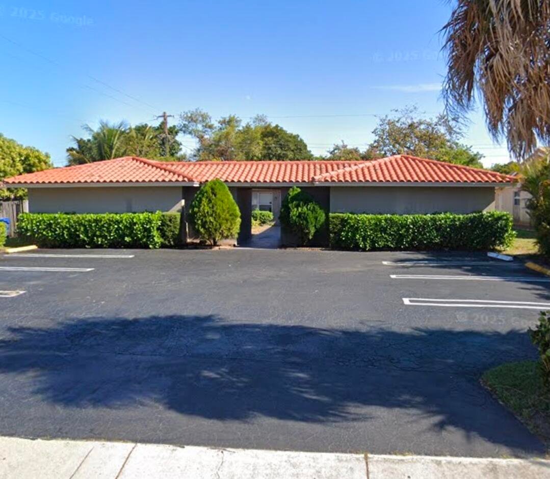 Coral Springs, Florida, United States 1 - 16903185