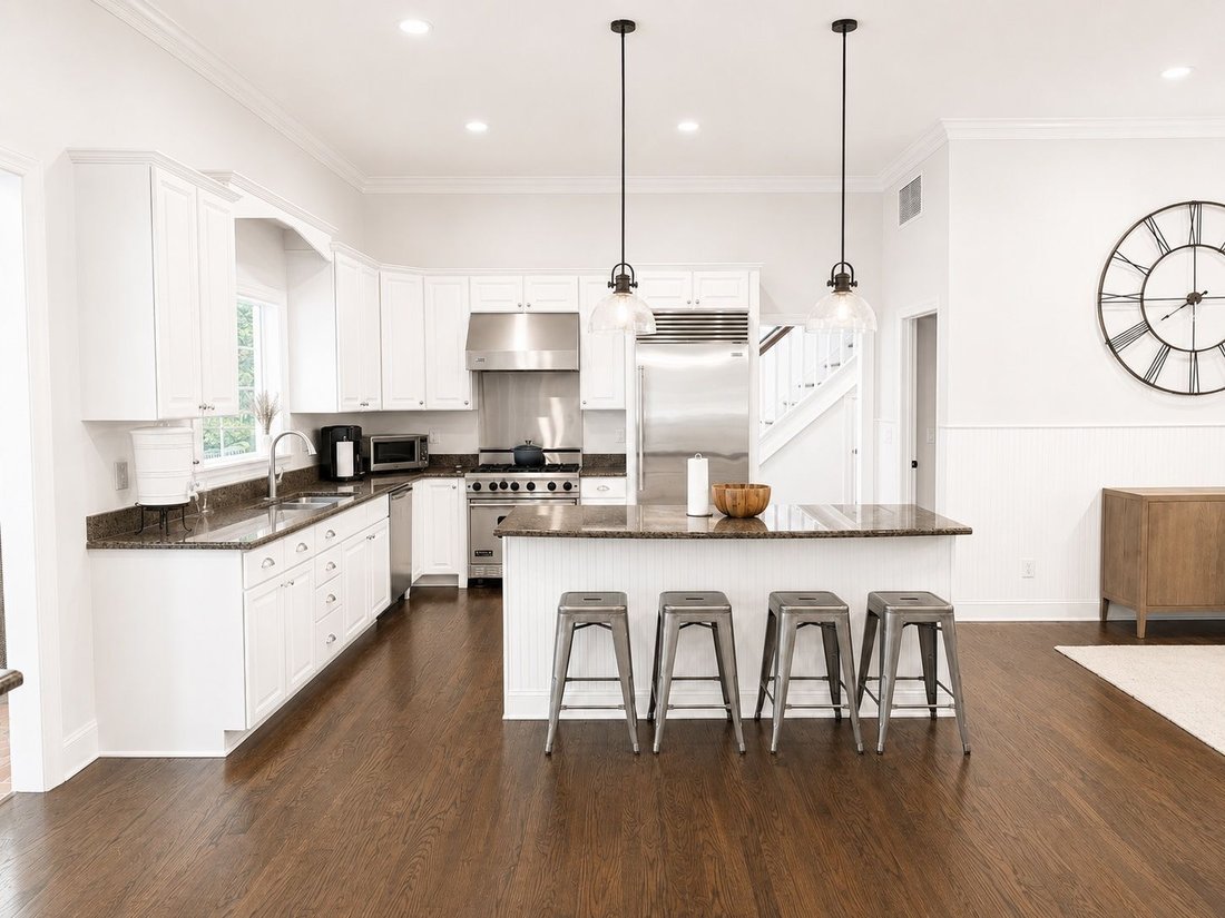 Sag Harbor, New York, United States 5 - 18366977