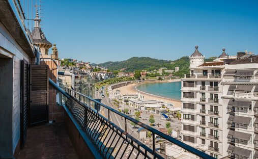 Apartment in Centro, Donostia-San Sebastian, Spain 1