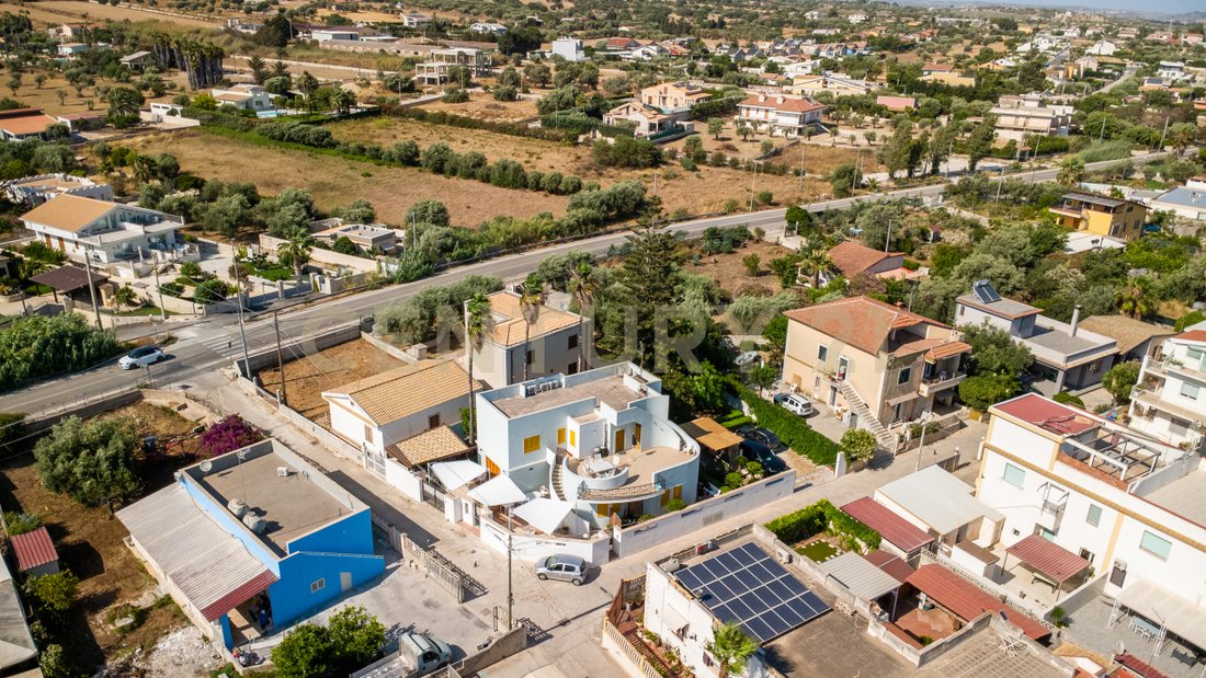 Villa in Pozzallo, Sizilien, Italien 2 - 18365460