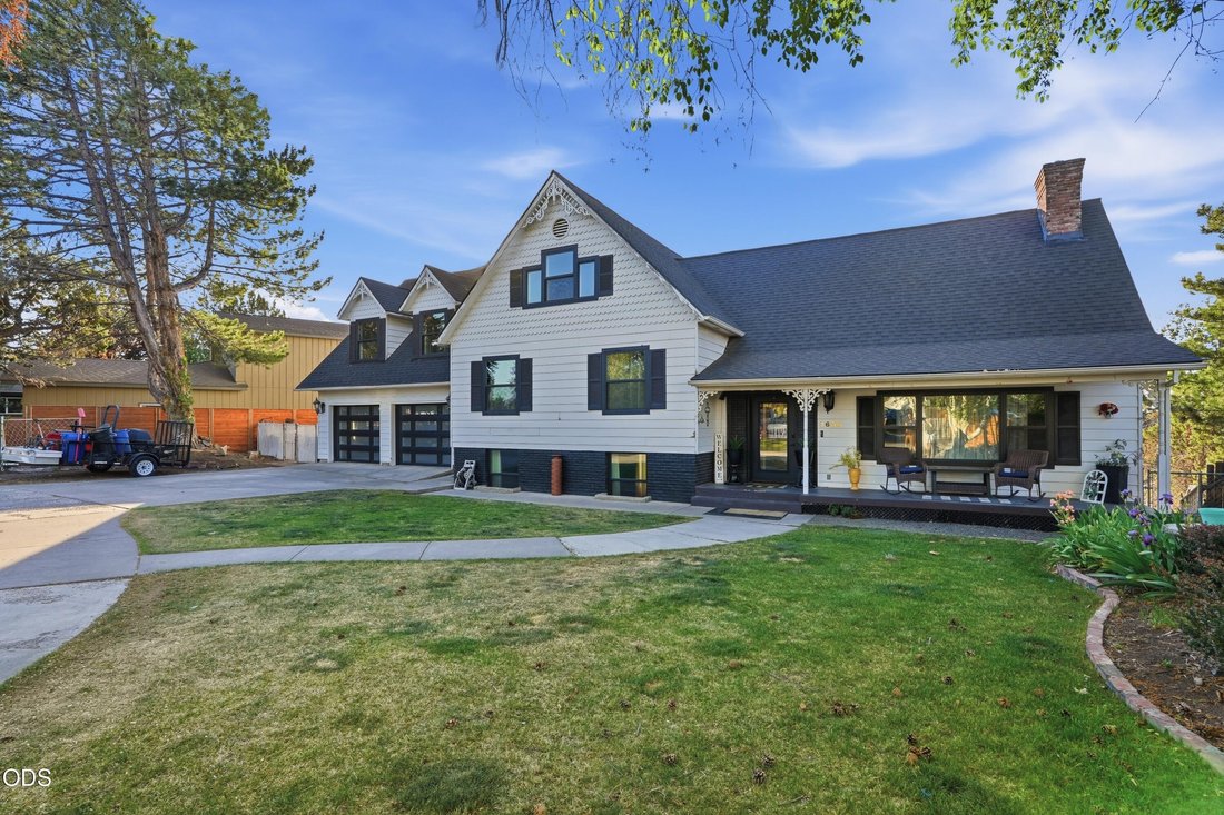 House in Redmond, Oregon, United States 1 - 18365118