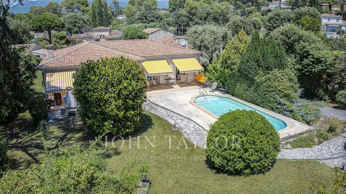 Villa à Sud, Roquefort-les-Pins, France 2 - 18364124