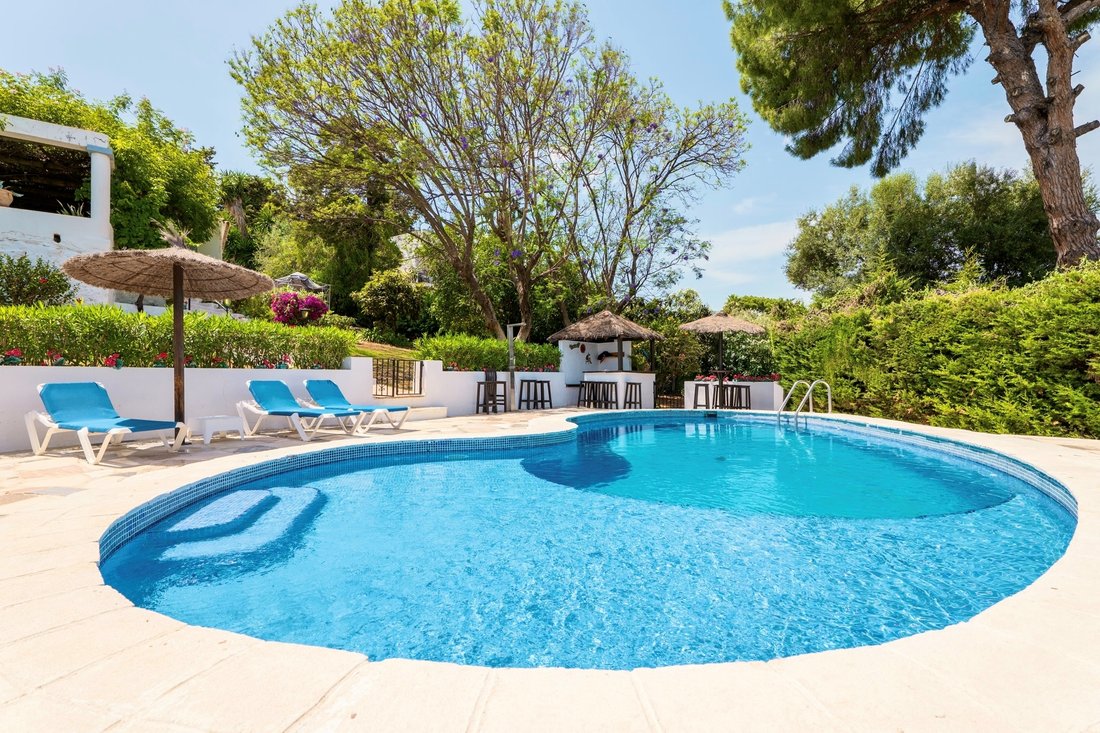 Villa in Guadalmina Alta, San Pedro de Alcantara, Spain 2 - 18364451