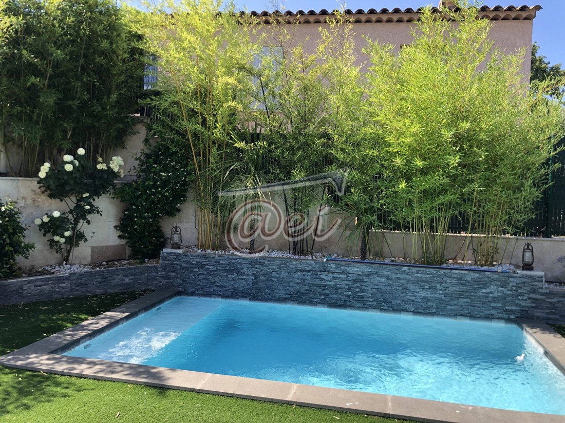 Villa in Haut Sud, Saint-Maximin-la-Sainte-Baume, France 2 - 18369676