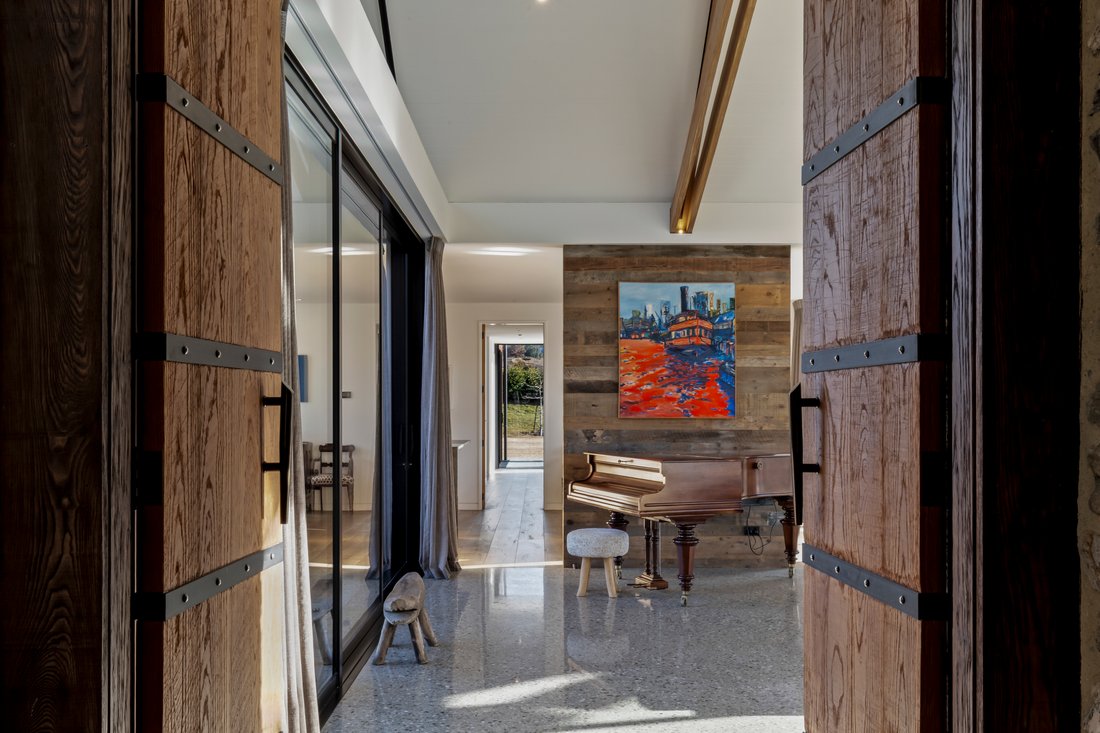 House in Queenstown, Otago, New Zealand 2 - 18367362