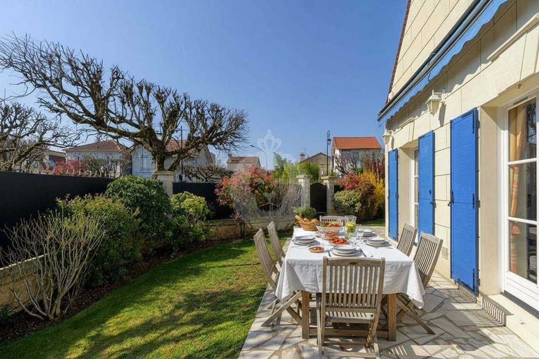 House in Peri, Joinville-le-Pont, France 1 - 18366859