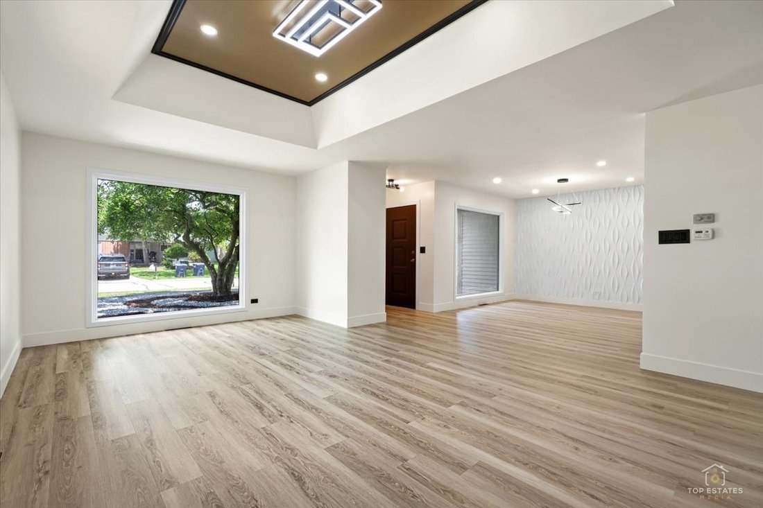 House in Darien, Illinois, United States 4 - 18365574