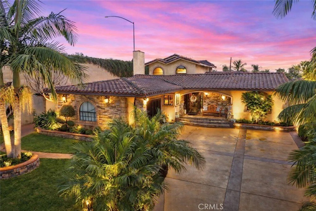 House in Downey, California, United States 2 - 18366330