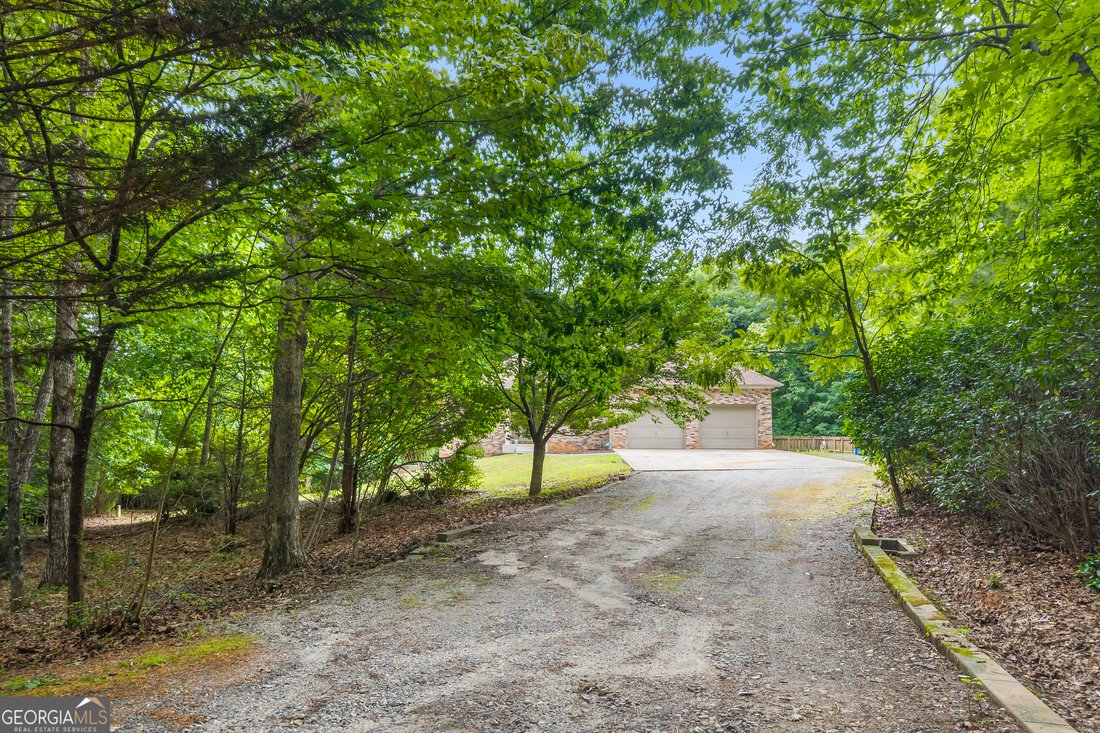 House in Cleveland, Georgia, United States 3 - 18324962