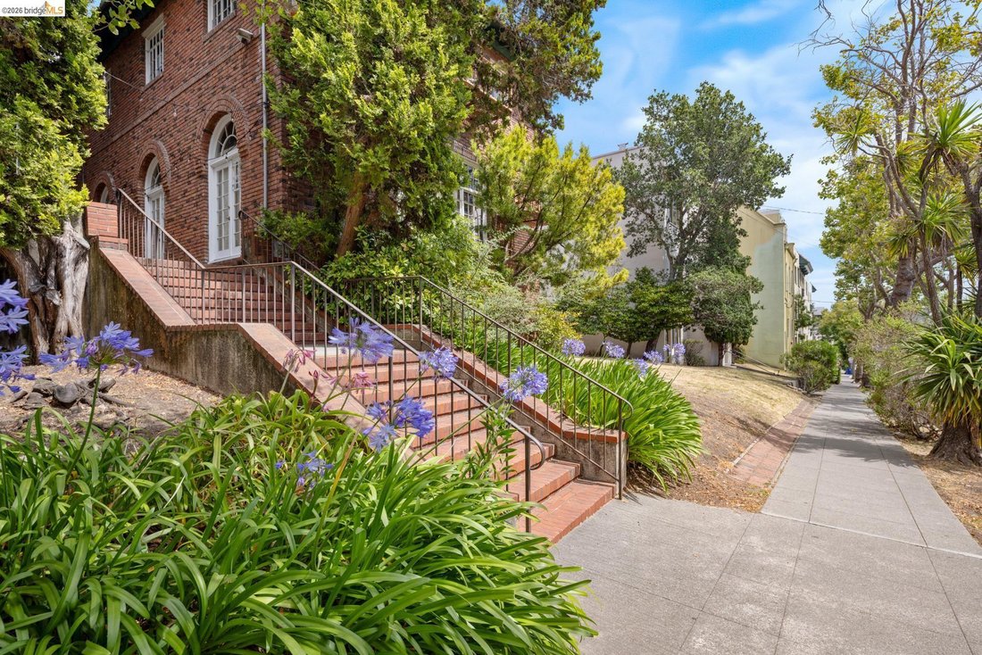 Apartment in Berkeley, California, United States 5 - 18366038